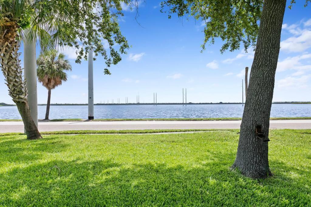 Deco Drive Waterfront 1Bed Apartment On The Bay Tampa Bagian luar foto